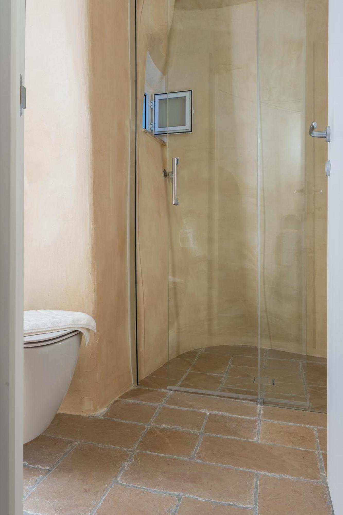 Atagio Luxury Room Остуні Екстер'єр фото
